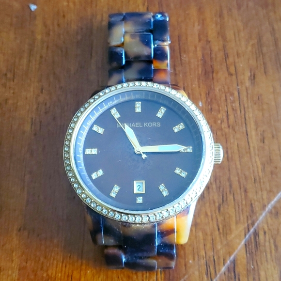 Michael Kors Accessories - Michael Kors Ladies watch